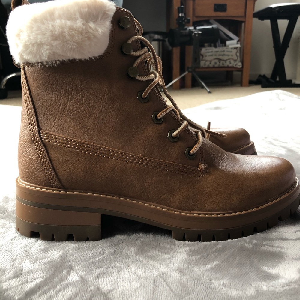 Madden Girl Work It Ankle Boot Size 9 NWT - Picture 7 of 10